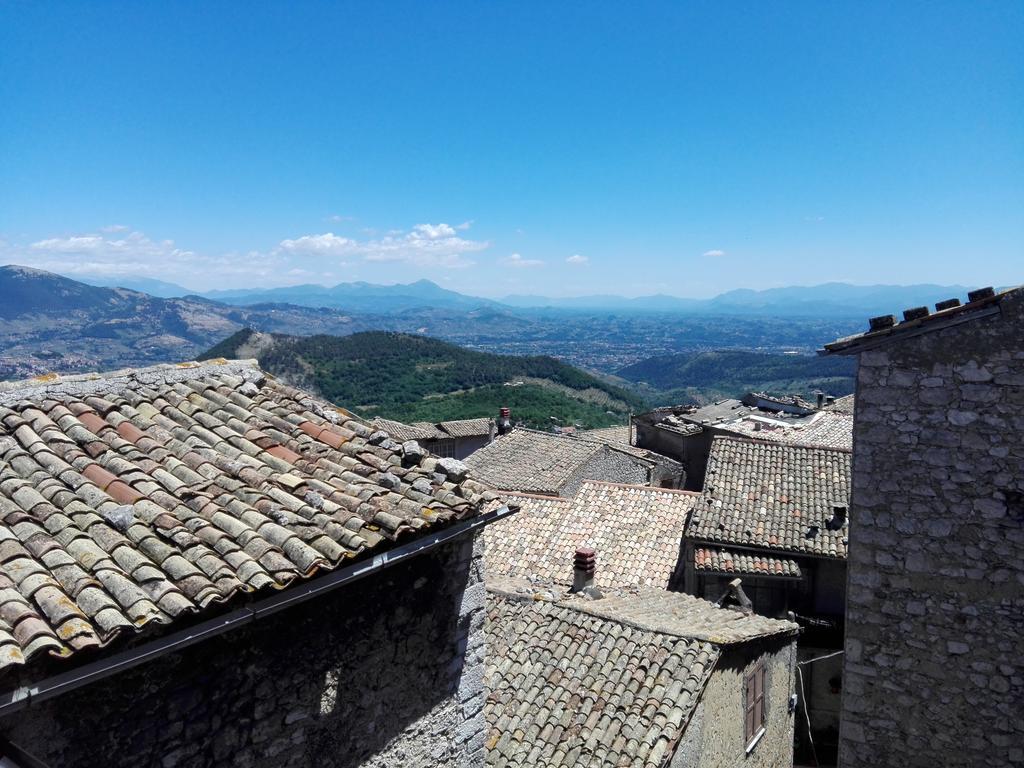 Locanda Il Falco Nero Fumone Экстерьер фото